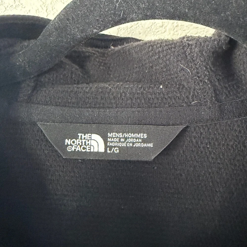 The North Face Men's Black Performance Jacket - Picture 3 of 3